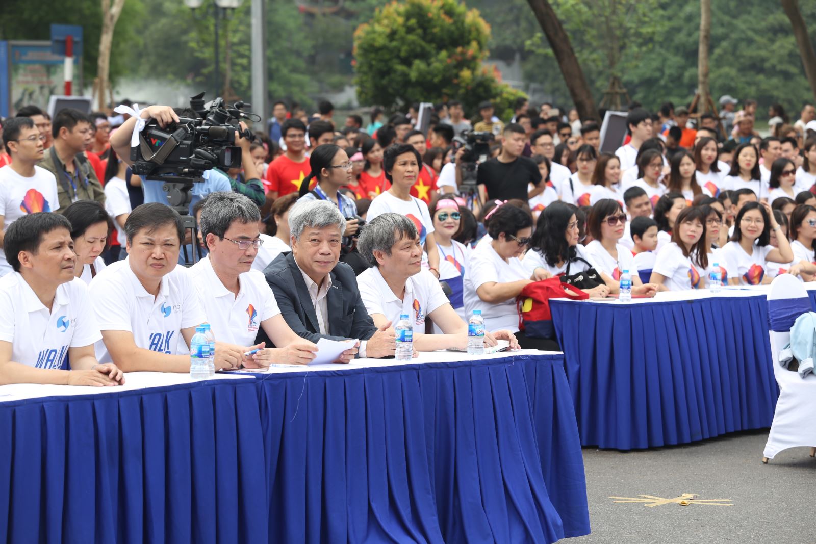 Các đại biểu tham dự sự kiện IP Day ngày 21/4 tại Quảng trường Đông Kinh nghĩa Thục.