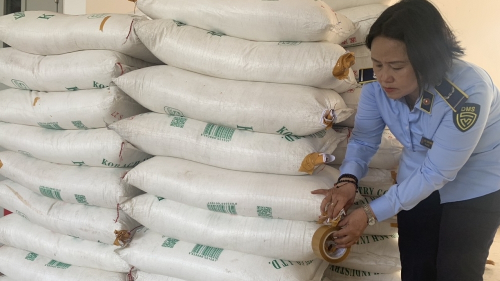 QLTT. TP Hồ Chí Minh: Linh hoạt, chủ động các biện pháp ngăn chặn đường cát nhập lậu