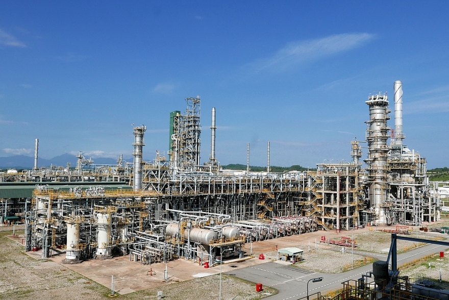 Theo dõi sát hoạt động của Nhà máy Nghi Sơn, đảm bảo nguồn cung xăng dầu