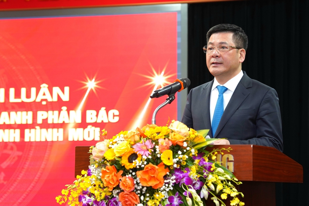 Bộ trưởng Nguyễn Hồng Diên gửi thư chúc mừng 66 năm Ngày truyền thống lực lượng Quản lý thị trường