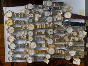 Kiên Giang: Chuyển hồ sơ điều tra vụ bán đồng hồ Rolex, Tissot giả sang cơ quan điều tra